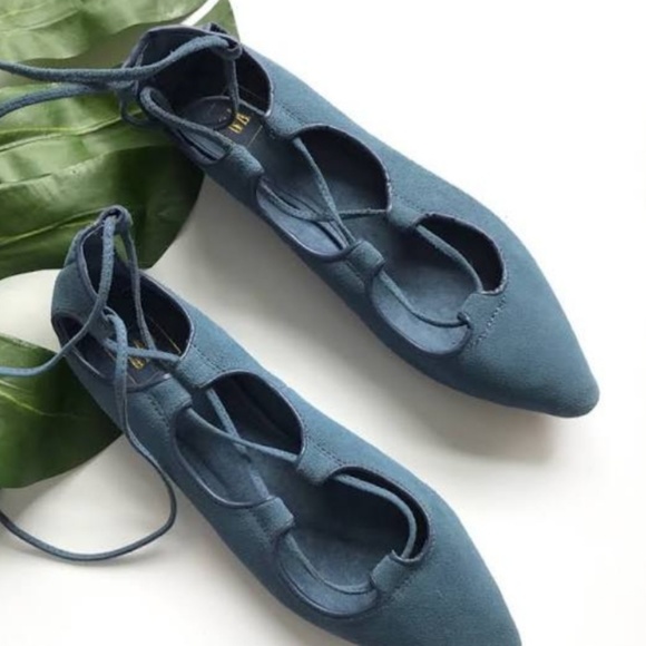 Gap Light blue suede lace up pointy flats - Picture 1 of 4